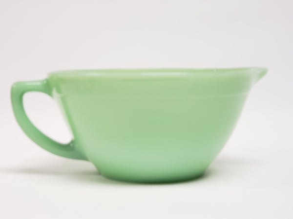 Vintage Fire King Jadeite Batter Bowl w/ Pour Spout and Handle Made in USA
