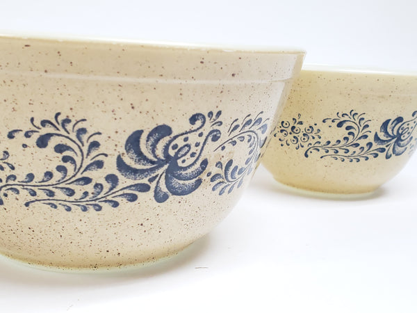 Vintage Pyrex "Homestead" Mixing Bowls - Collection of 3,  #401 #402