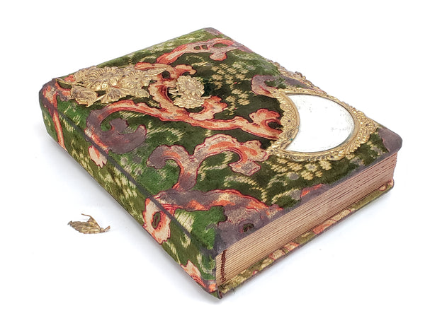 Antique 1895 Victorian Velvet Paisley Photo Album With Photos Patented 1895