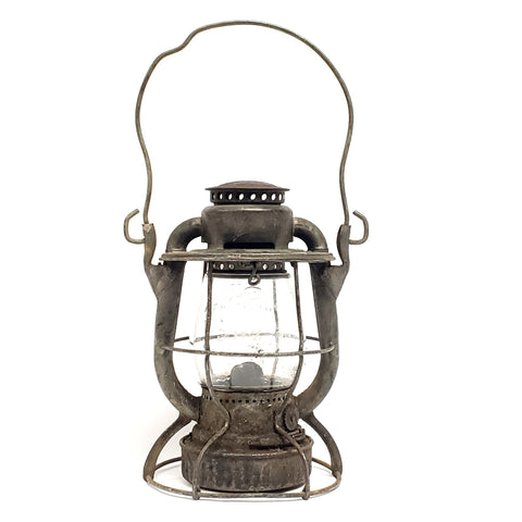 1940's Dietz "Vesta" Railroad Kerosene Lantern