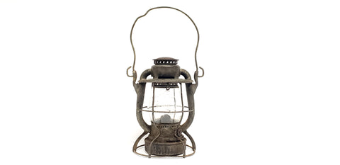 1940's Dietz "Vesta" Railroad Kerosene Lantern