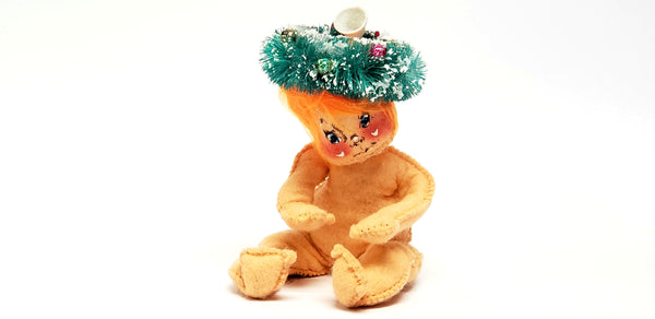 Annalee 7 inch Christmas Baby Doll with Green Wreath - 1971 Collectible