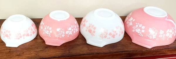 Vintage Pyrex Gooseberry Pink & White Cinderella Mixing Nesting Bowls - Set of 4