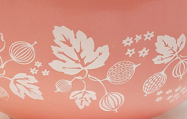 Vintage Pyrex "Gooseberry" Pink & White Cinderella Mixing Nesting Bowl Set of 3