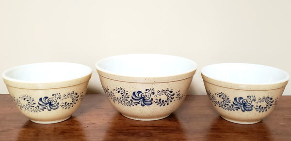 Vintage Pyrex "Homestead" Mixing Bowls - Collection of 3,  #401 #402
