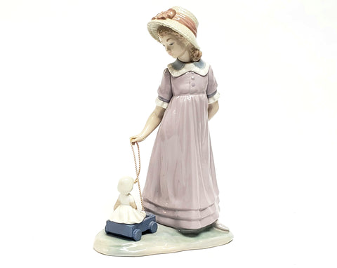Girl With Toy Wagon, Retired Porcelain Figurine 1978 by Lladro