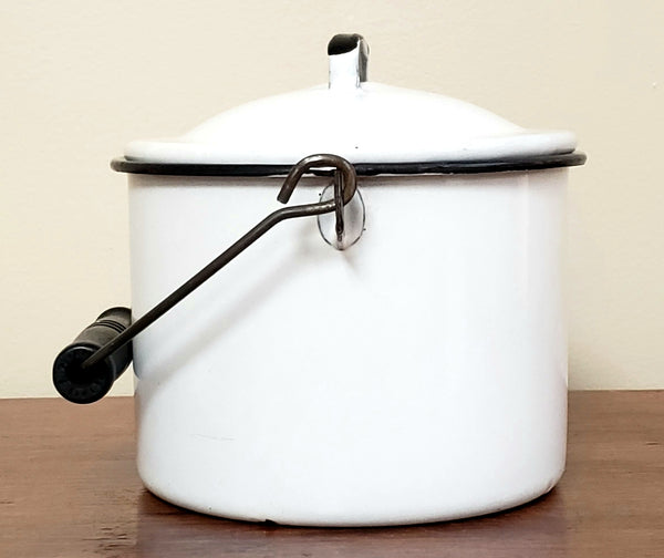 Vintage 5" Seamless Small White Enameled Berry Bucket w/ Lid and Bail Handle