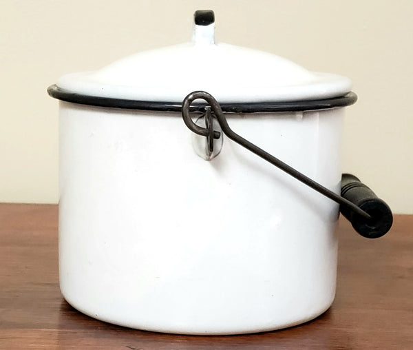 Vintage 5" Seamless Small White Enameled Berry Bucket w/ Lid and Bail Handle