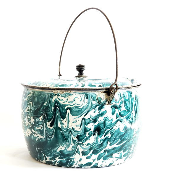 Rare Larger Antique Chrysolite Graniteware Kettle w/ Lid Teal & White Swirl c. Late 1800's