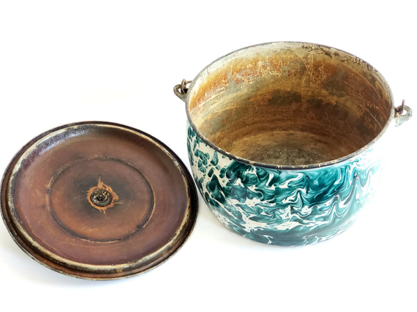 Rare Larger Antique Chrysolite Graniteware Kettle w/ Lid Teal & White Swirl c. Late 1800's