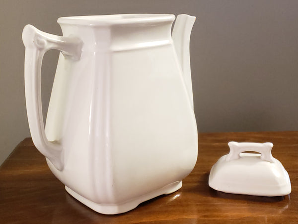 Antique English White Royal Ironstone Teapot by Alfred Meakin England c. 1875-1897