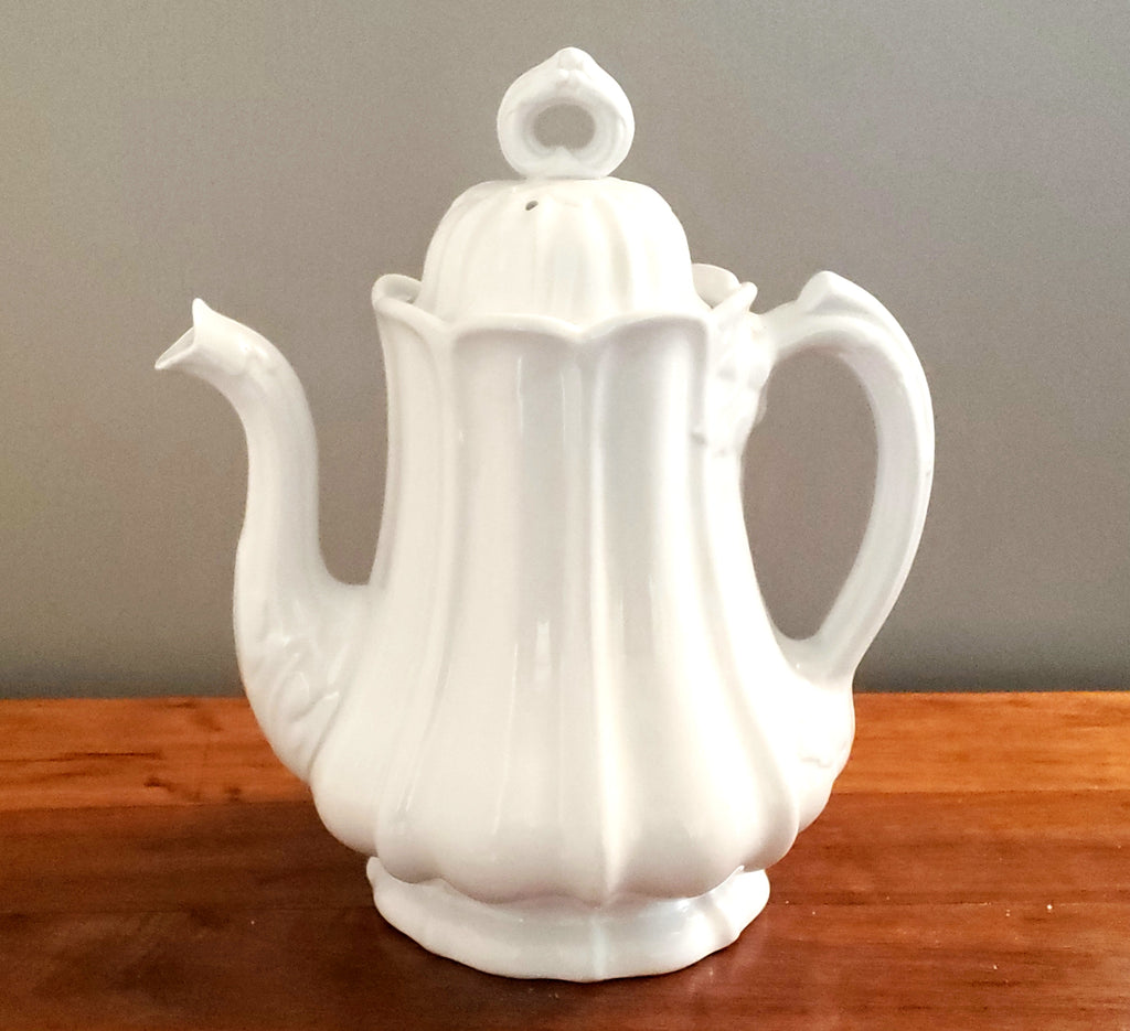 Antique White English Ironstone Tea Pot by Edward Pearson c 1853-1873