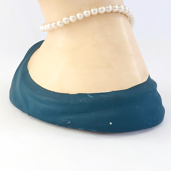 Mid Century Lady Head Vase Planter in Turquoise C7294 by Napcoware 7 1/4 inch