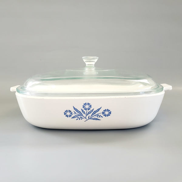 Corning Ware Casserole Dish with Glass Lid 10 inch BLUE CORNFLOWER c. 1966-1969