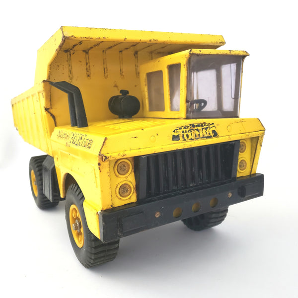 Mighty Tonka Dump Truck, No. 2900 Yellow Steel Body 14 Hole Tires c. 1965