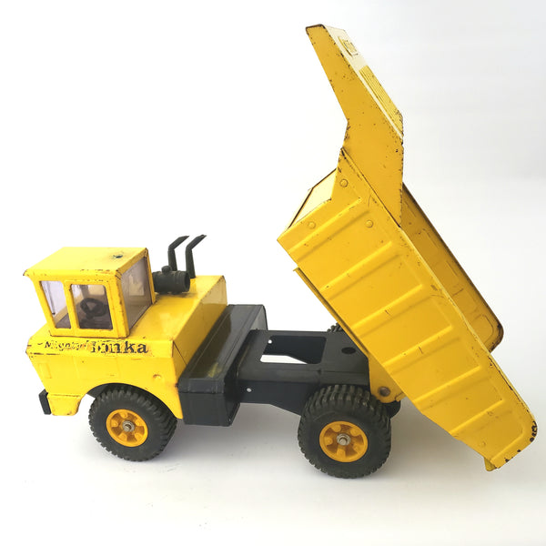 Mighty Tonka Dump Truck, No. 2900 Yellow Steel Body 14 Hole Tires c. 1965
