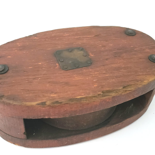 Rustic Farmhouse Single Wood Block Pulley with Cast Iron Lifting Hook