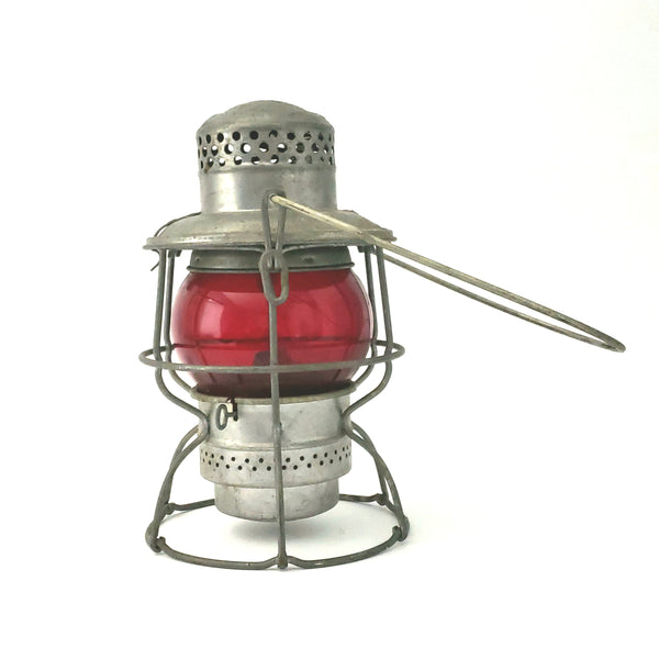 ADLAKE 400 Kero Railroad Lantern with Short Red Globe, Adams and Westlake Co