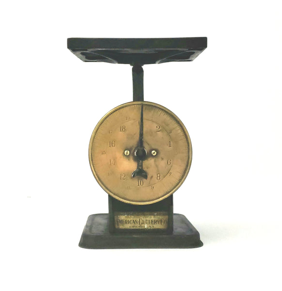 Antique Kitchen Scale with Original Brass Plaque by American Cutlery Co. Chicago, IL
