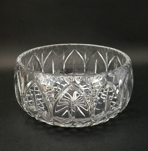 Elegant Clear Hand Cut Lead Crystal Bowl Intricate Cut Designs