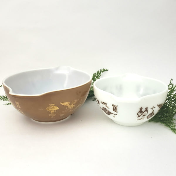 Vintage Pyrex Cinderella Mixing Bowls "Early American" Collection of 2 #441 and #442
