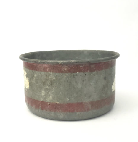Antique Dry Measure 2 Quart Galvanized Metal Red Bands